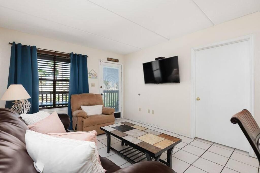 2 Bed 2 Bath Condo By Beach With Resort Pool South Padre Island Exteriör bild